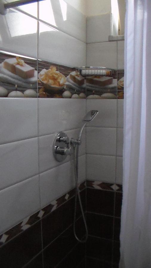 Shkoder Hotel Temali Eksteriør bilde