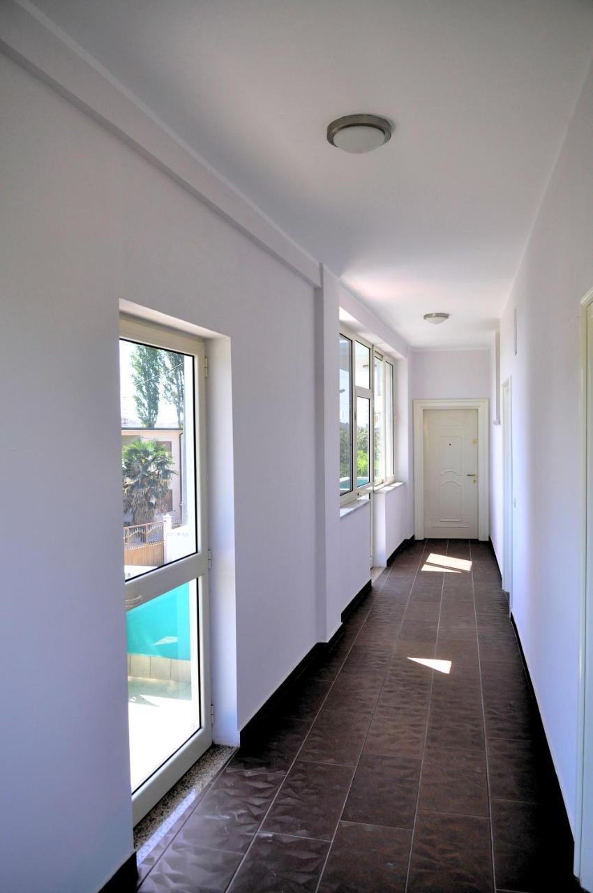 Shkoder Hotel Temali Eksteriør bilde