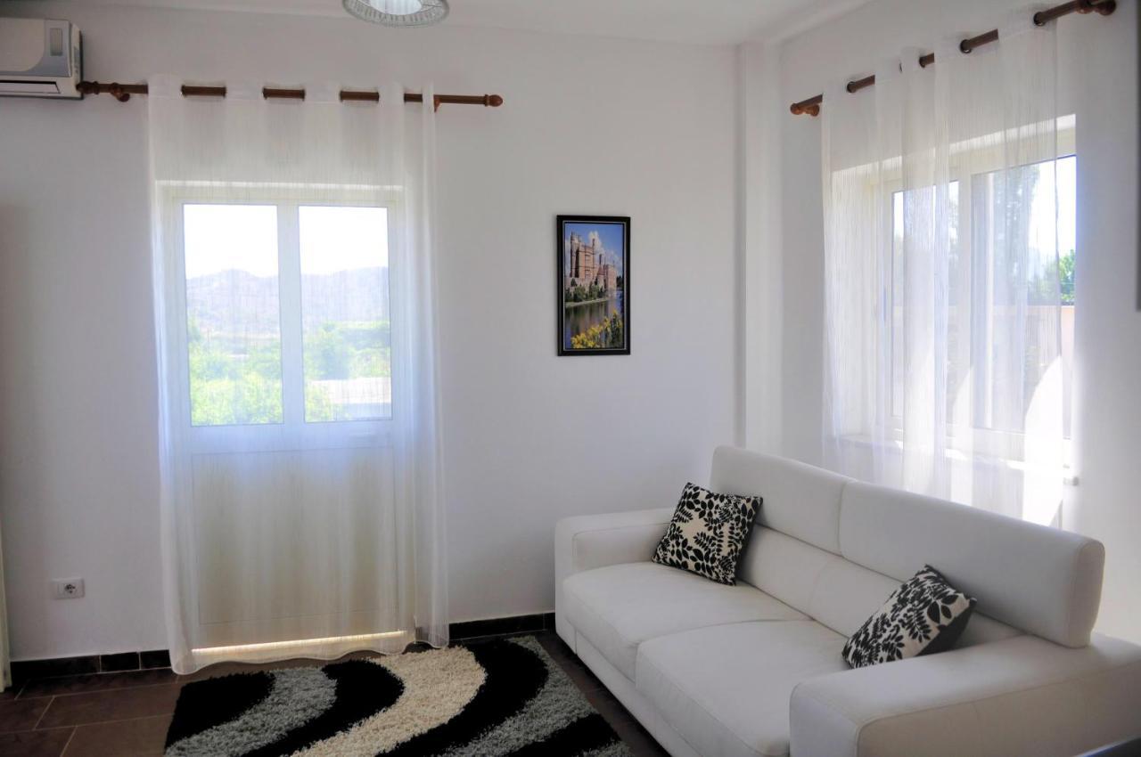 Shkoder Hotel Temali Eksteriør bilde
